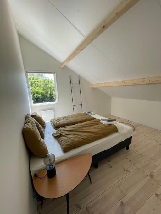 Modern Beach House For 12 Pers! With Jacuzzi ยูเลียนาดอร์ป ภายนอก รูปภาพ