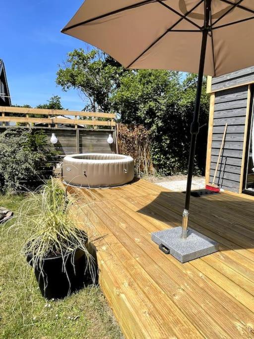 Modern Beach House For 12 Pers! With Jacuzzi ยูเลียนาดอร์ป ภายนอก รูปภาพ