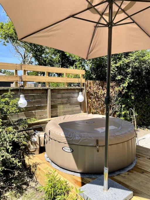 Modern Beach House For 12 Pers! With Jacuzzi ยูเลียนาดอร์ป ภายนอก รูปภาพ